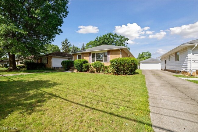 5440 E 141st St in Maple Heights, OH - Building Photo - Building Photo