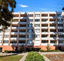 421 La Fayette Park Pl in Los Angeles, CA - Building Photo