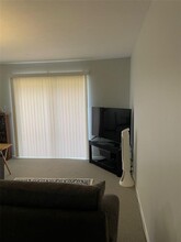 2725 Hidden Lake Blvd in Sarasota, FL - Building Photo - Building Photo