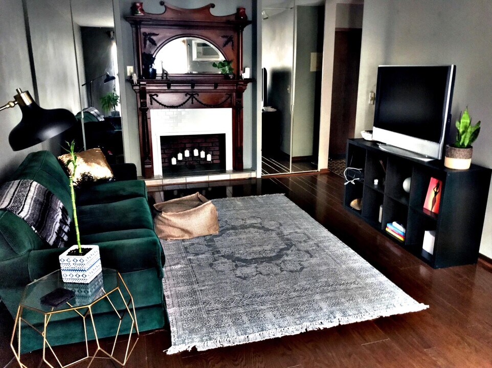 333 8th St SE, Unit 104 in Minneapolis, MN - Foto de edificio