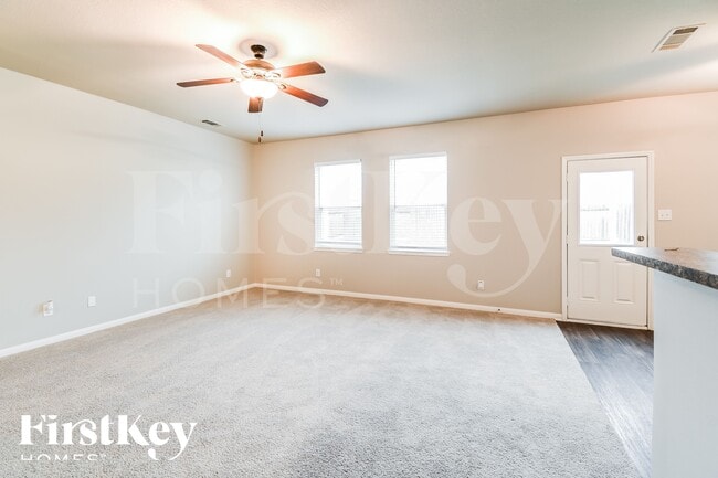 5931 Golden Cove Rd, Unit 120 in Baytown, TX - Building Photo - Building Photo