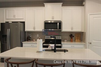 26034 Woven Wicker Bnd in Lutz, FL - Building Photo - Building Photo