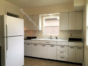 820 E Broadway St in Helena, MT - Building Photo - Building Photo
