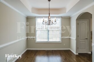 6645 Crest Wood Ln in Douglasville, GA - Building Photo - Building Photo