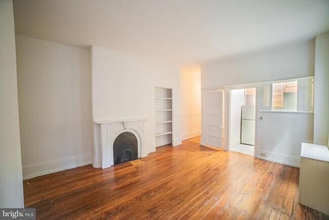 2314 Spruce St in Philadelphia, PA - Building Photo - Building Photo