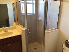 17127 SW 96th St-Unit -Studio in Miami, FL - Building Photo - Building Photo