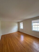 2425 Longview Ave SW in Roanoke, VA - Building Photo - Building Photo