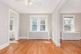 46 Ivy St in Branford, CT - Building Photo - Building Photo