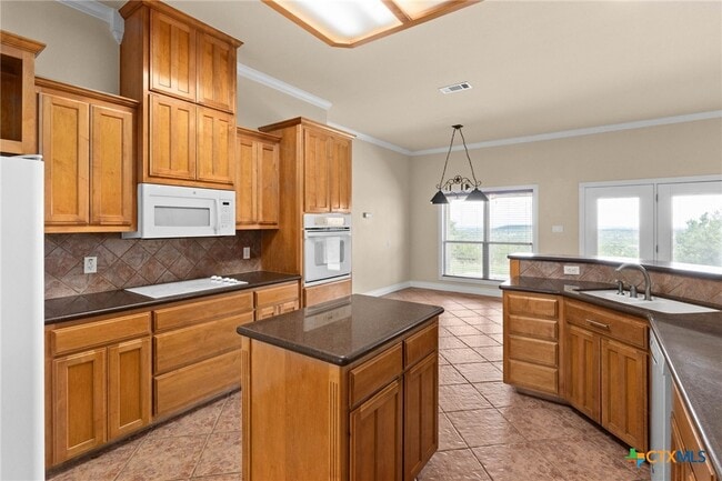 336 Skyline Dr in Copperas Cove, TX - Foto de edificio - Building Photo