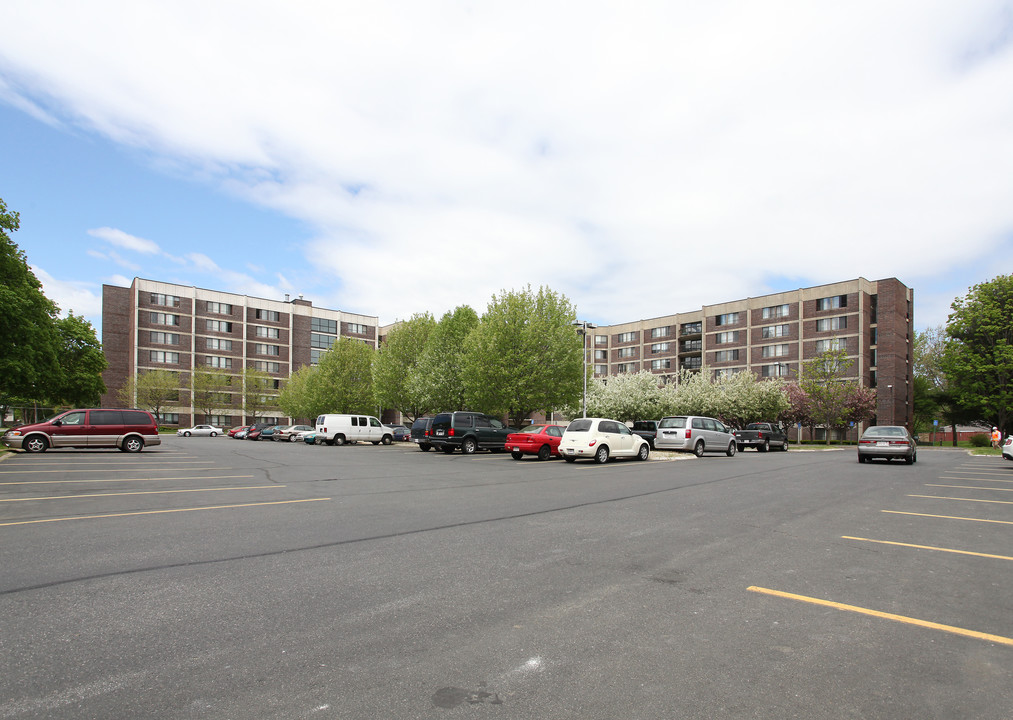 Independence House & Costelllo House in Springfield, MA - Building Photo