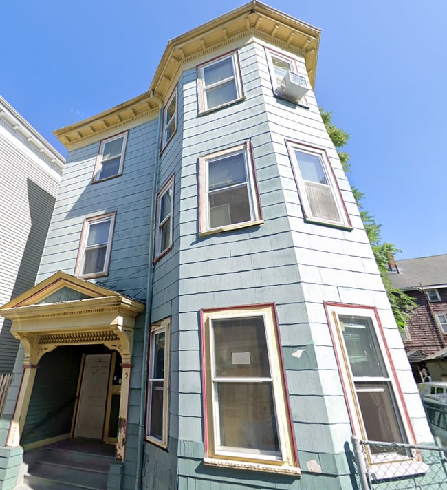 property at 5 Buckley Ave