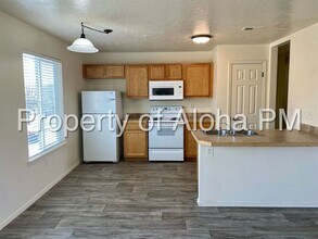1063 W Pine Ave in Meridian, ID - Building Photo - Building Photo