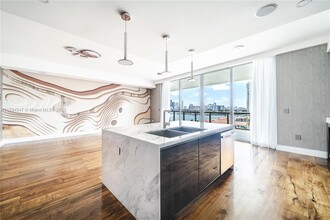 3250 NE 188th St, Unit 806 in Aventura, FL - Building Photo - Building Photo