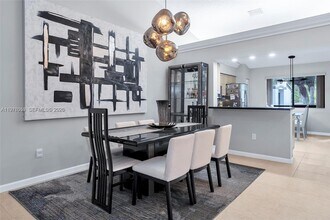 7525 NW 61st Terrace in Parkland, FL - Foto de edificio - Building Photo