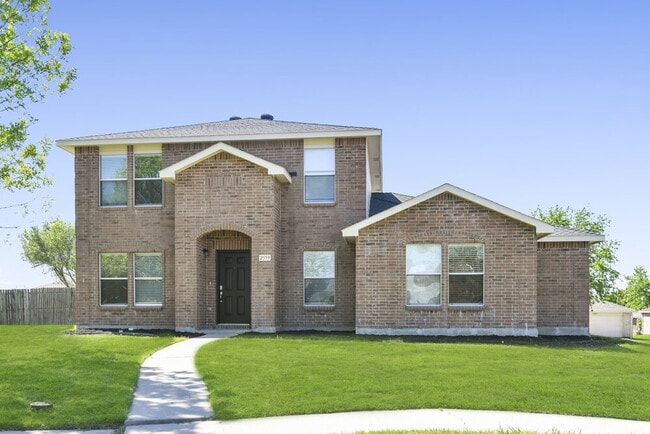 property at 2559 Abbey Ct
