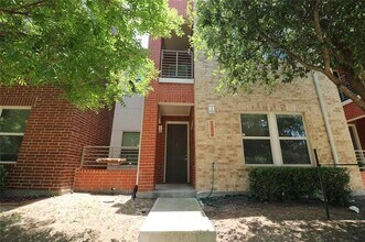 1524 Sphinx St in Dallas, TX - Building Photo - Building Photo