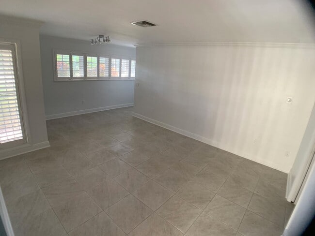 property at 1211 Campo Sano Ave