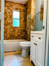 9728 Buncome Rd in Jacksonville, FL - Building Photo - Building Photo