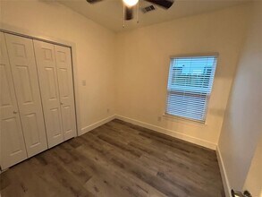 6827 Mcwilliams Dr in Houston, TX - Building Photo - Building Photo