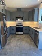 153 Dunnigan Dr in Kitchener, ON - Building Photo - Building Photo