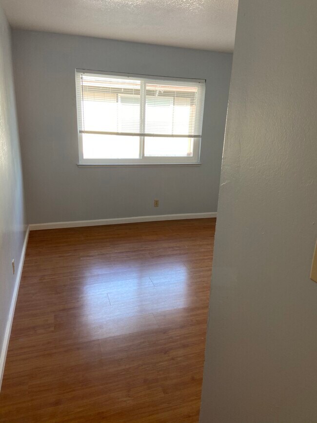 43111 Mayfair Park Ave in Fremont, CA - Building Photo - Building Photo