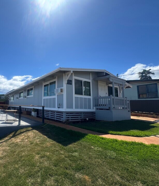 92-504-504 Ualehei St in Kapolei, HI - Building Photo