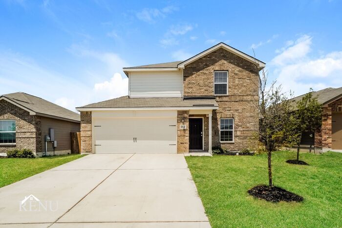 104 Silvercrest Ln in Jarrell, TX - Building Photo