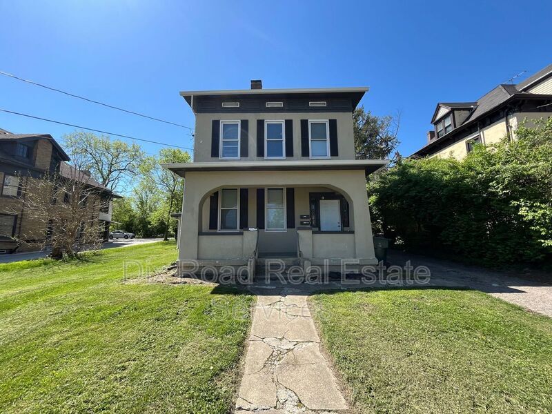 545 Rockdale Ave in Cincinnati, OH - Building Photo