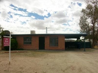 property at 5656 E 32nd St