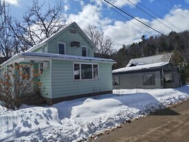 18 Tremper Ave in Phoenicia, NY - Building Photo