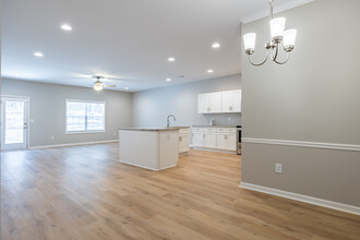 Halcyon in Newnan, GA - Building Photo - Interior Photo