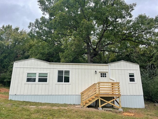 8192 MO-176 in Walnut Shade, MO - Building Photo - Building Photo