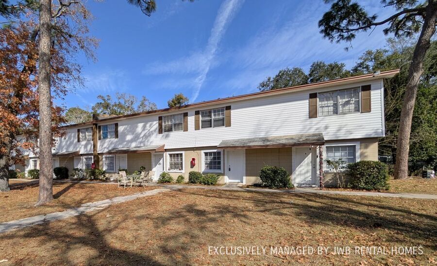 2859 Yellow Pine Ct-Unit -7 in Jacksonville, FL - Building Photo