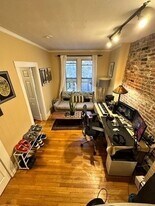 80 Revere St, Unit 3 in Boston, MA - Building Photo