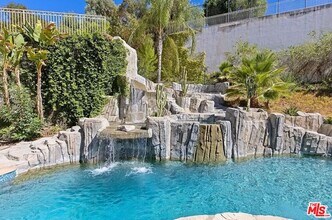 4434 Grimes Pl in Los Angeles, CA - Building Photo - Building Photo
