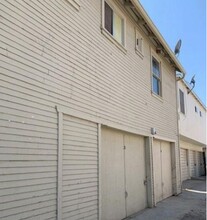 322 W 12th St in San Pedro, CA - Building Photo - Building Photo