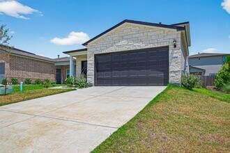 8304 Bristlecone Pne Wy in Magnolia, TX - Building Photo - Building Photo