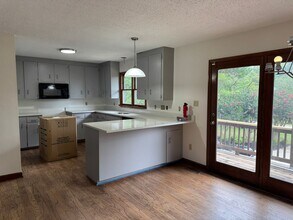 257 Ponderosa Cir in Mooresville, NC - Building Photo - Building Photo