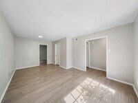 9204 Campbell Rd photo'