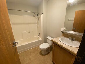 22474-224D2 Restful Ln in Waynesville, MO - Building Photo - Building Photo