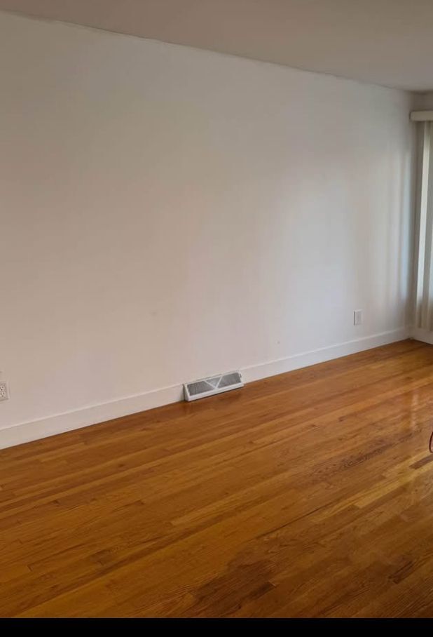 6483 Colonial St in Dearborn Heights, MI - Building Photo - Building Photo