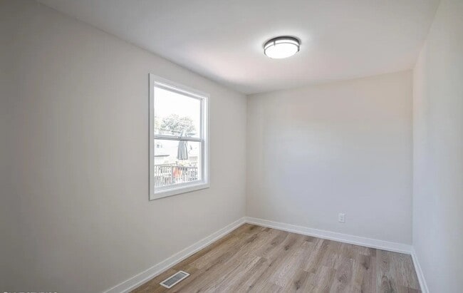 5031 N Meade Ave in Chicago, IL - Building Photo - Building Photo