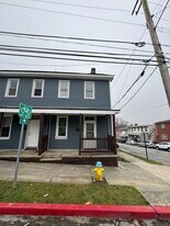 42-44 W Potomac St in Williamsport, MD - Building Photo