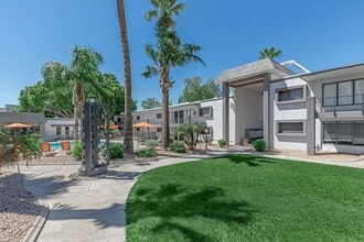 Vesta on 12th in Phoenix, AZ - Building Photo - Building Photo