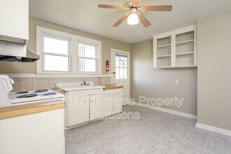 201 Church St in Elkin, NC - Building Photo - Building Photo