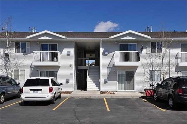 property at 595 S Main St