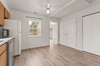 803 E Young Ave in Coeur d'Alene, ID - Building Photo - Building Photo