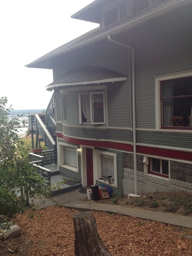 601 N Garden St in Bellingham, WA - Building Photo - Building Photo