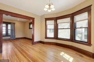 1790 Marshall Ave, Unit Entire House in St. Paul, MN - Building Photo - Building Photo