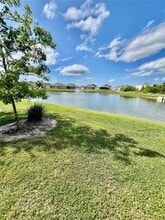 32065 Blue Passing Loop in Wesley Chapel, FL - Building Photo - Building Photo